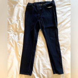 Calvin Klein skinny Jean 16